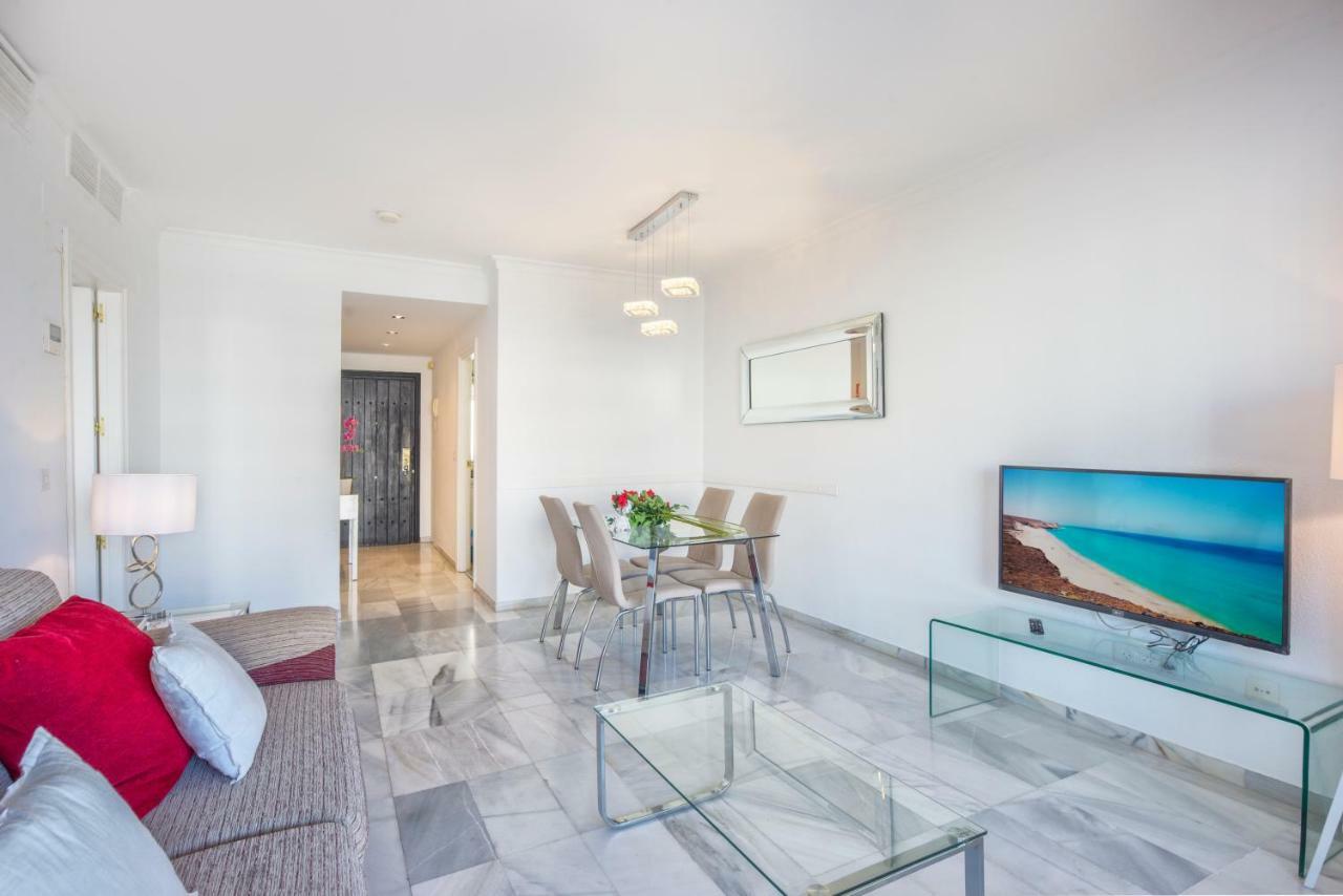 Jardines Del Puerto Apartment Marbella Ngoại thất bức ảnh